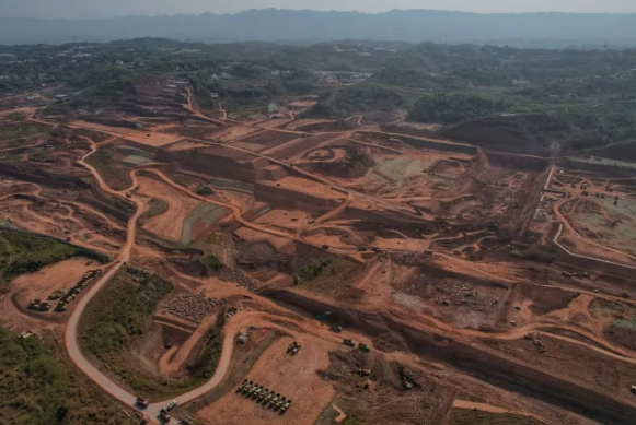 预计6月完工&nbsp;重庆铁路枢纽东环线东港站来了